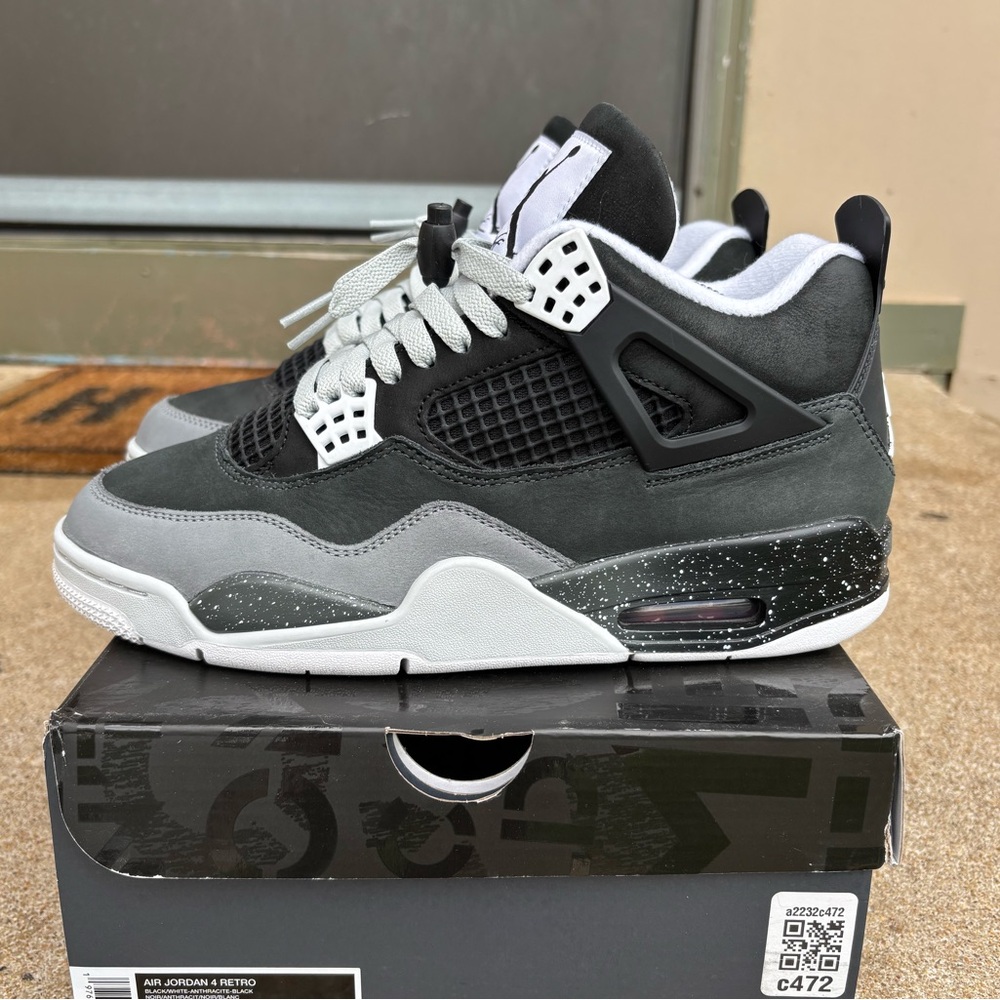 Air Jordan 4 retro ‘Fear’ *Like New* Sz. 8.5 men’s  OG ALL